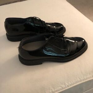 Men’s Bates Oxford Shoes